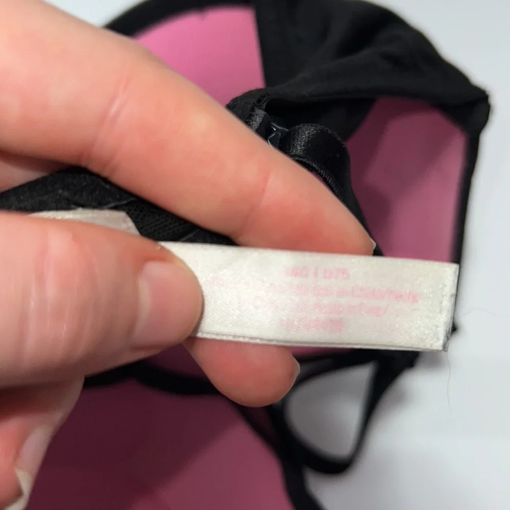 Pink push up bra - Picture 3 of 3